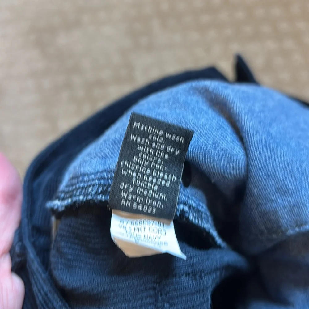Men's Banana Republic Navy Blue Corduroy Pants size 31x32***see measurem…